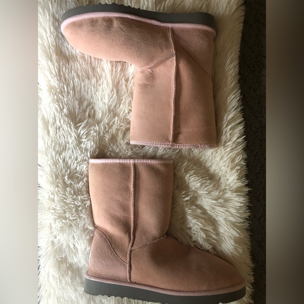 Baby Pink UGG Boots. Size 10. Worn only 2 times.